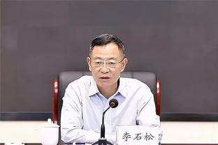 我上我……好像不行！投篮活动中学生连进四个赢得1万美元奖金？️